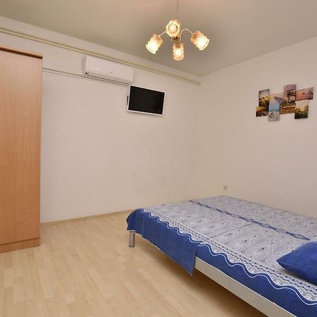 Apartment Dijo I Primošten Екстериор снимка