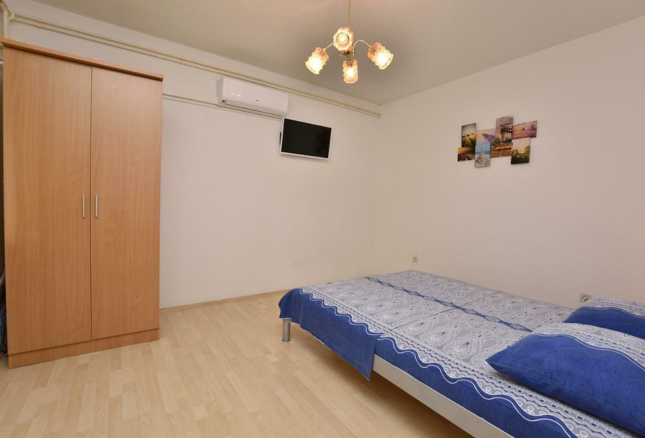 Apartment Dijo I Primošten Екстериор снимка